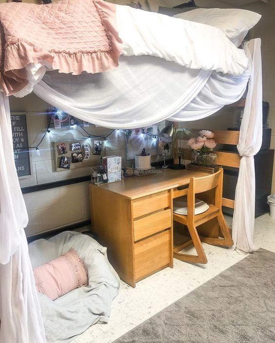 pink and white dorm room idea 
